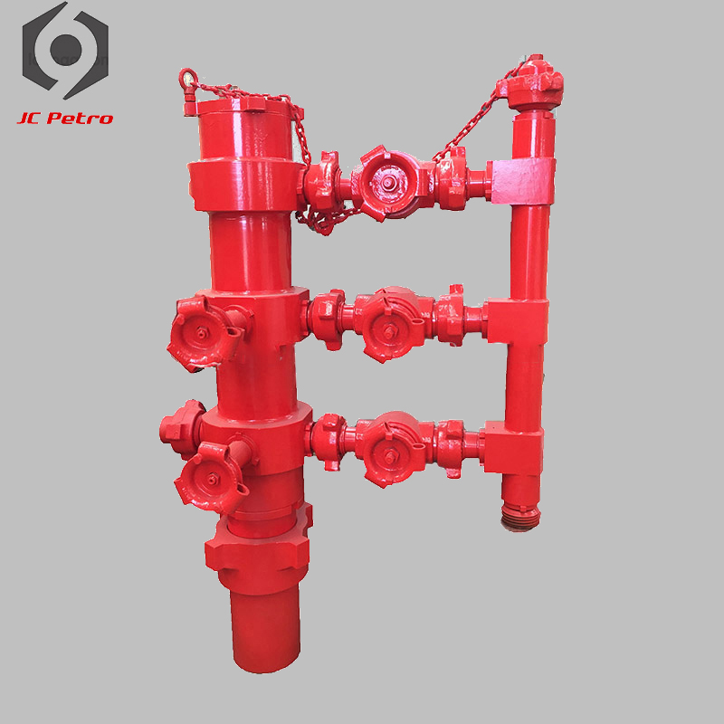 Double-plug-cement-head-oil-gas-field